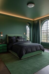 14 Green and Black Bedroom Ideas for a Bold and Elegant Look - My Decor ...